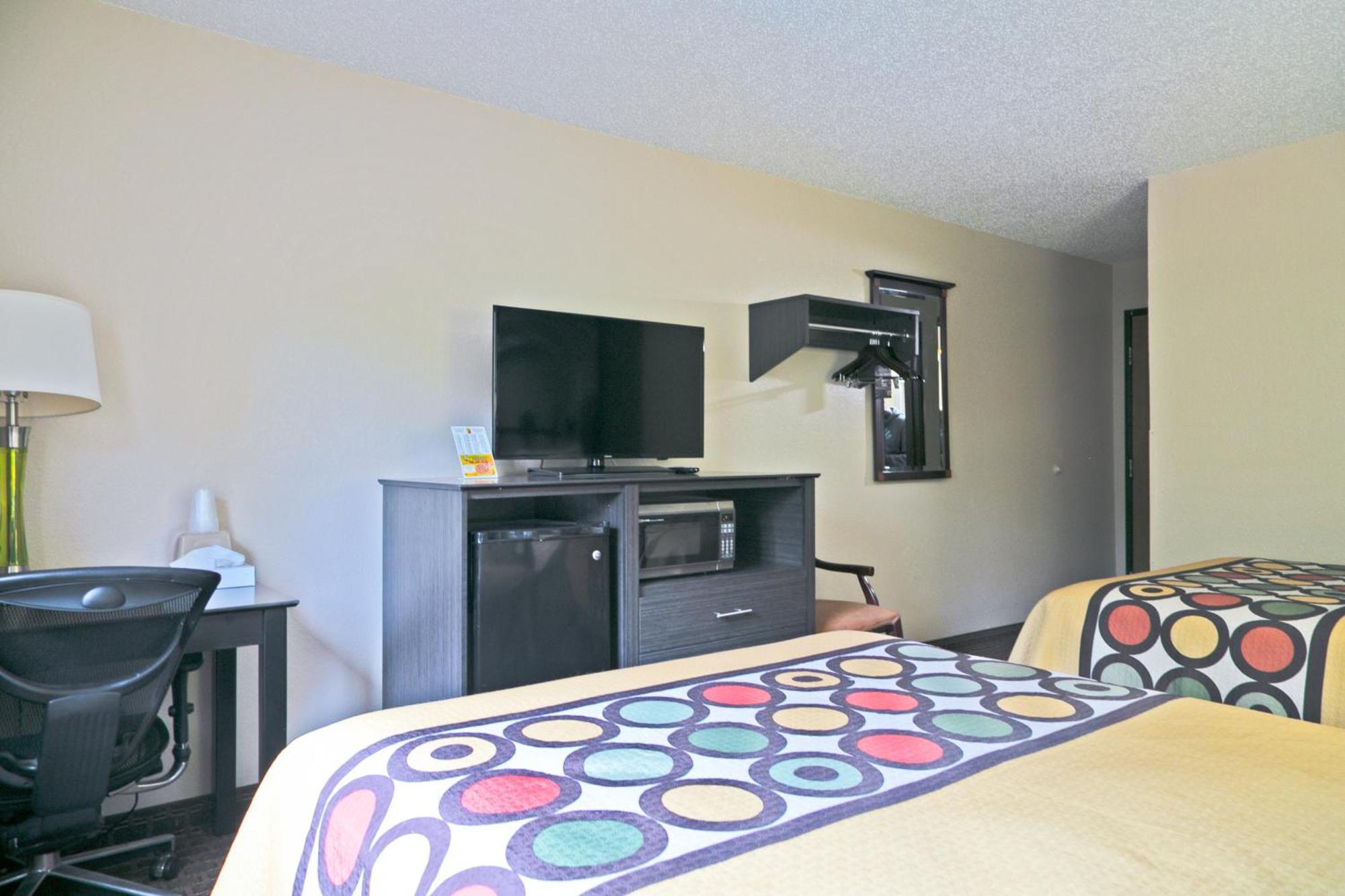 Super 8 By Wyndham Augusta Ft Eisenhower Area Экстерьер фото